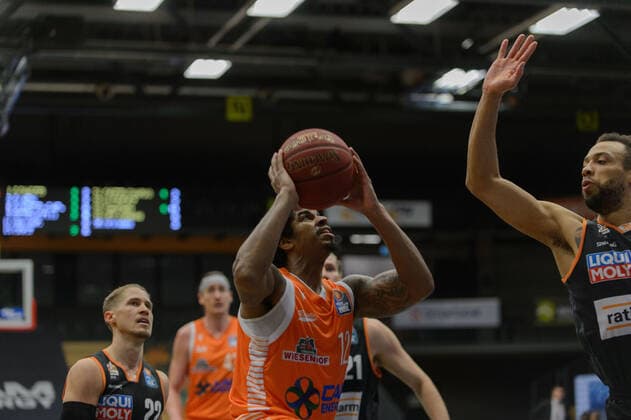 Edgar SOSA 12 Rasta Vechta Rasta Vechta vs ratiopharm Ulm, Basketball, easyCredit BBL Bundesliga, 13 03 2021, 23 Matchday, Season 2020 2021 Copyright xErikxHillmer EIBNERx EP ehr Rasta Vechta vs ratiopharm Ulm, Basketball, easyCredit BBL Bundesliga, 13 03 2021, 23 Matchday, Season 2020 2021 Vechta Copyright: xErikxHillmer EIBNERx EP_ehr