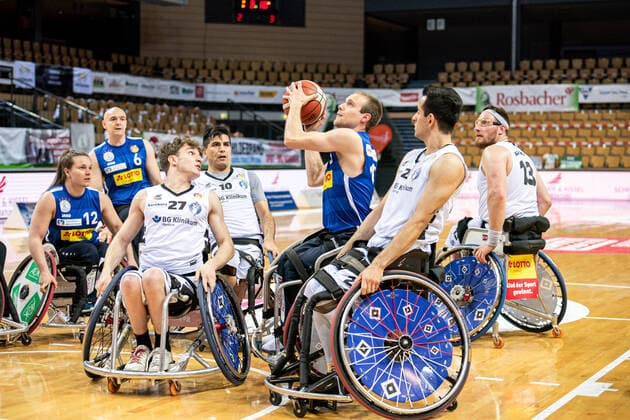 RBBL RSV Lahn Dill BG Baskets Hamburg, 27 03 21 Thomas Böhme 13 RSV Lahn Dill , Annabel Breuer 12 RSV Lahn Dill , Ian Sagar 6 RSV Lahn Dill , Luc Weilandt 27 BG Baskets Hamburg , Alireza Ahmadi 10 BG Baskets Hamburg, player-coach , Mojtaba Kamali 24 BG Baskets Hamburg , Kai Moeller 13 BG Baskets Hamburg Rittal Arena, Wetzlar, 27 03 21 Copyright: xBEAUTIFULxSPORTS Roeczeyx