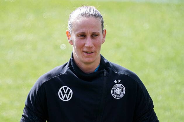 Ann Katrin Berger Goalkeeper, DFB Women, 21 , Single Image, Action, Portrait, 13 04 2021, Wiesbaden Germany , Football, Womens International Match, Germany Norway, DFB DFL REGULATES PROHIBIT ANY USE OF PHOTOGRAPHS AS IMAGE SEQUENCES AND OR QUASI VIDEO xozx