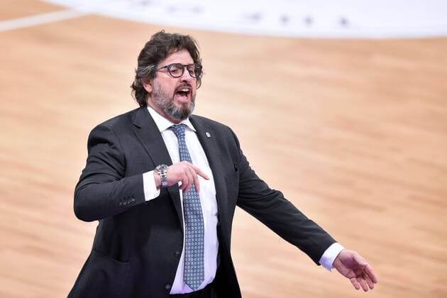 Andrea Trinchieri Trainer, Headcoach FC Bayern Muenchen , Basketball, Bundesliga, BBL, BG Goettingen FC Bayern Muenchen, 02 05 2021, BG Goettingen FC Bayern Muenchen, Basketball, Bundesliga, GER, BBL, 02 05 2021 Goettingen Copyright: xEibner-Pressefotox-xRolandxSippelx