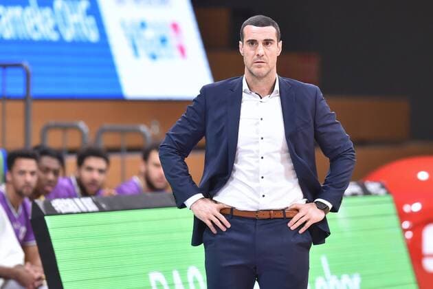 Roel Moors Trainer, Headcoach BG Goettingen , Basketball, Bundesliga, BBL, BG Goettingen FC Bayern Muenchen, 02 05 2021, BG Goettingen FC Bayern Muenchen, Basketball, Bundesliga, GER, BBL, 02 05 2021 Goettingen Copyright: xEibner-Pressefotox-xRolandxSippelx