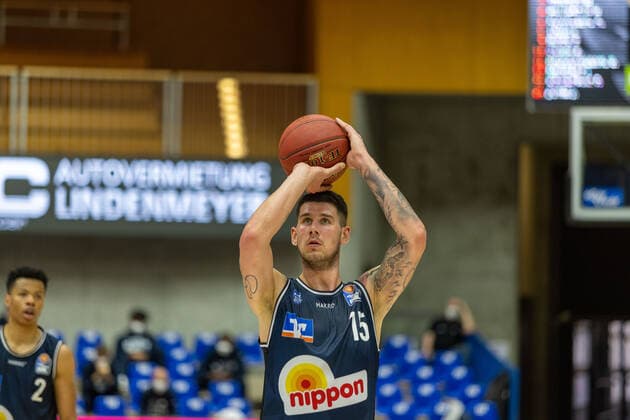 Bogdan Radosvljevic Hakro Merlins Crailsheim, 15 HAKRO Merlins Crailsheim vs Hamburg Towers, Basketball, Bundesliga, easy credit BBL, Matchday 32, Season 2020 2021, 02 05 2021, ¨¨ HAKRO Merlins Crailsheim vs Hamburg Towers, Basketball, Bundesliga, easy credit BBL, Matchday 32, Season 2020 2021, 02 05 2021 Ilshofen. Copyright: xNinaxSander xEibnerxPressefotoxIx EP_NSR