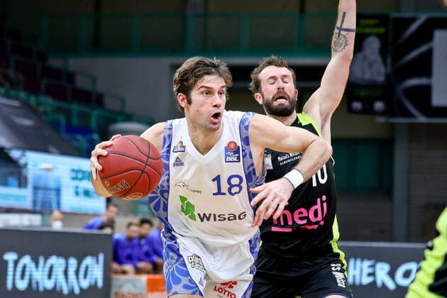 18 Joe Rahon 10 Bastian Doreth medi medi bayreut vs Fraport Skyliners, Basketball, Bundesliga, easycredit BBL, 33 Spieltag, Spielzeit 2020 2021, 04 05 2021, medi bayreut vs Fraport Skyliners, Basketball, Bundesliga, easycredit BBL, 33 Spieltag, Spielzeit 2020 2021, 04 05 2021 Bayreuth Copyright: xEibner-Pressefoto ThorstenxOchsx EP_TOS