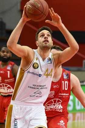 Benedikt Turudic, Tim Uhlemann 34 Spieltag, Basketball Bundesliga, Basketball season 2020 2021, Germany, easyCredit BBL, Germany, Giessen 46ers, giessen red, men, Jobstairs GIESSEN 46ers Basketball Lions Braunschweig, men, Braunschweig in white