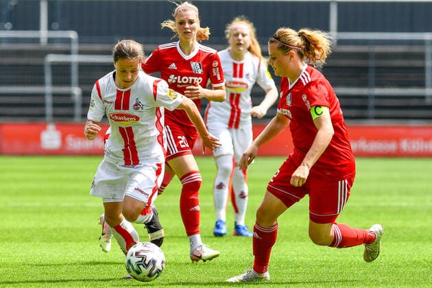 v li Alicia Sophie Gudorf Köln, 12 , Jasmin Mackert FFC Niederkirchen, 12 , Zweikampf, Duell, duel, tackle, tackling, Dynamik, Action, Aktion, 03 06 2021, Köln Deutschland , Fussball, 2 Frauen Bundesliga Süd, 1 FC Köln 1 FFC Niederkirchen, DFB DFL REGULATIONS PROHIBIT ANY USE OF PHOTOGRAPHS AS IMAGE SEQUENCES AND OR QUASI VIDEO xmhx