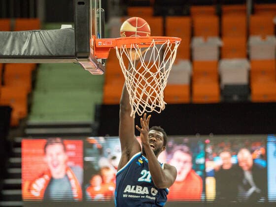 Christ Koumadje Alba Berlin, 21 , Ratiopharm Ulm vs Alba Berlin, Basketball, Playoffs, Game 4, Season 2020 2021, 05 06 2021, Ratiopharm Ulm vs Alba Berlin, Basketball, Playoffs, Game 4, Season 2020 2021, 05 06 2021 New Ulm. Copyright: xEibner-Pressefoto SaschaxWaltherx EP_EER