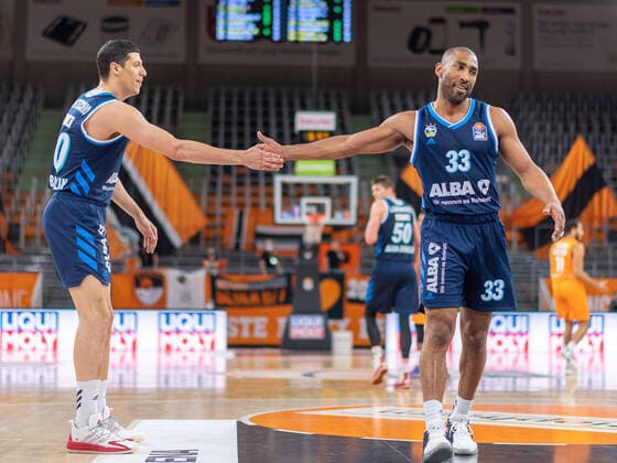 Joy at Simone Fontecchio Alba Berlin, 20 , Jayson Granger Alba Berlin, 33 , Ratiopharm Ulm vs Alba Berlin, basketball, playoffs, game 4, season 2020 2021, 05 06 2021, Ratiopharm Ulm vs Alba Berlin, basketball, playoffs, game 4, season 2020 2021, 05 06 2021 New Ulm. Copyright: xEibner-Pressefoto SaschaxWaltherx EP_EER