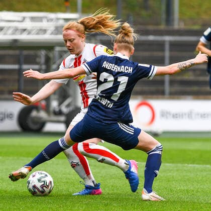 v li Caroline Asteroth SG 99 Andernach, 21 , Amber Barett Köln, 22 , Zweikampf, Duell, duel, tackle, tackling, Dynamik, Action, Aktion, 06 06 2021, Köln Deutschland , Fussball, 2 Frauen Bundesliga Süd, 1 FC Köln SG 99 Andernach, DFB DFL REGULATIONS PROHIBIT ANY USE OF PHOTOGRAPHS AS IMAGE SEQUENCES AND OR QUASI VIDEO xmhx