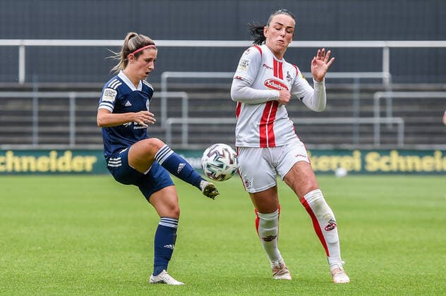 v li Lisa Umbach SG 99 Andernach, 6 , Peggy Kuznik Köln, 21 , Zweikampf, Duell, duel, tackle, tackling, Dynamik, Action, Aktion, 06 06 2021, Köln Deutschland , Fussball, 2 Frauen Bundesliga Süd, 1 FC Köln SG 99 Andernach, DFB DFL REGULATIONS PROHIBIT ANY USE OF PHOTOGRAPHS AS IMAGE SEQUENCES AND OR QUASI VIDEO xmhx