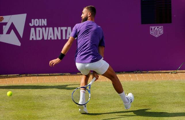 Mandatory Credit: Photo by Ella Ling BPI Shutterstock (12074706dz) Benoit Paire of France in action Cinch Championships, Day Two, Tennis, Queens Club, London, UK - 15 June 2021 EDITORIAL USE ONLY No use with unauthorised audio, video, data, fixture lists, club league logos or live services. Online in-match use limited to 120 images, no video emulation. No use in betting, games or single club league player publications. Cinch Championships, Day Two, Tennis, Queens Club, London, UK - 15 June 2021 EDITORIAL USE ONLY No use with unauthorised audio, video, data, fixture lists, club league logos or live services. Online in-match use limited to 120 images, no video emulation. No use in betting, games or single club league player publications. Copyright: xEllaxLing BPI Shutterstockx 12074706dz