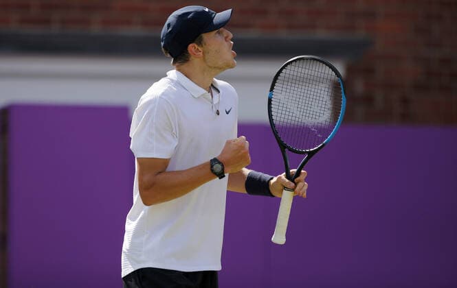 Mandatory Credit: Photo by Ella Ling BPI Shutterstock (12084430am) Jack Draper of Great Britain celebrates Cinch Championships, Day Three, Tennis, Queens Club, London, UK - 16 June 2021 EDITORIAL USE ONLY No use with unauthorised audio, video, data, fixture lists, club league logos or live services. Online in-match use limited to 120 images, no video emulation. No use in betting, games or single club league player publications. Cinch Championships, Day Three, Tennis, Queens Club, London, UK - 16 June 2021 EDITORIAL USE ONLY No use with unauthorised audio, video, data, fixture lists, club league logos or live services. Online in-match use limited to 120 images, no video emulation. No use in betting, games or single club league player publications. Copyright: xEllaxLing BPI Shutterstockx 12084430am