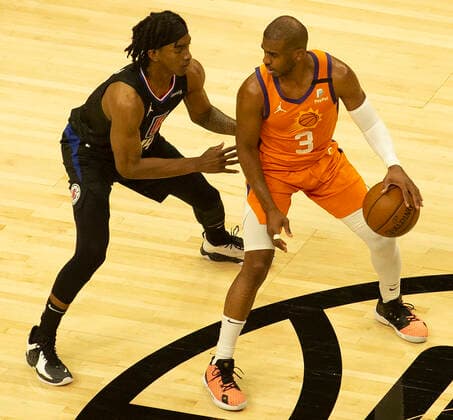 June 30, 2021, LOS ANGELES, CALIFORNIA, UNITED STATES OF AMERICA: The Los Angeles Clippers during the Western Conference Finals, Game 6 of the 2021 NBA, Basketball Herren, USA Playoffs against the Phoenix Suns on Wednesday June 30, 2021, at the Staples Center in Los Angeles, California. PHILLIP KIM PI..Chris Paul of the Phoenix Suns is guarded by Terance Mann of the Los Angeles Clippers. LOS ANGELES UNITED STATES OF AMERICA - ZUMAa60_ 20210630_zaf_a60_006 Copyright: xPhillipxKim Pix