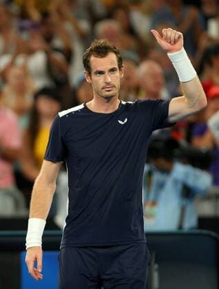 Mandatory Credit: Photo by Ella Ling BPI Shutterstock (10056001ew) Andy Murray of Great Britain thanks the crowd Australian Open 2019, Day One, Tennis, Melbourne Park, Melbourne, Australia - 14 Jan 2019 Australian Open 2019, Day One, Tennis, Melbourne Park, Melbourne, Australia - 14 Jan 2019 Copyright: xEllaxLing BPI Shutterstockx 10056001ew