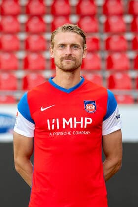 Oliver Huesing FC Heidenheim, 05 , GER, 1 FC Heidenheim 1846 e V , Football, 2 Bundesliga, Player portraits, Freelancer, Season 2021 2022, 20 07 2021, GER, 1 FC Heidenheim 1846 e V , Football, 2 Bundesliga, Player portraits, Freelancer, Season 2021 2022, 20 07 2021 Heidenheim Copyright: xEibner-Pressefotox EP_EER