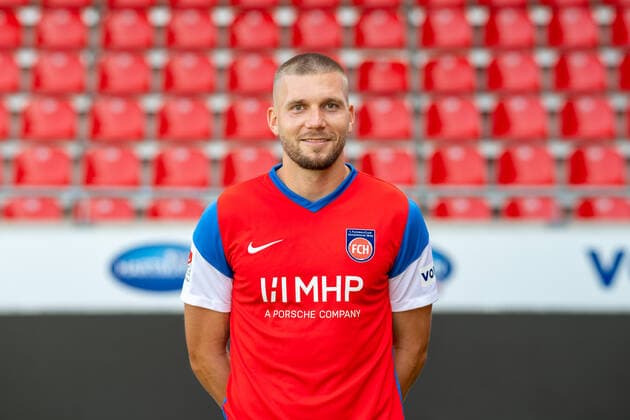 Robert Leipertz FC Heidenheim, 13 , GER, 1 FC Heidenheim 1846 e V , Football, 2 Bundesliga, Player portraits, Release, Season 2021 2022, 20 07 2021, GER, 1 FC Heidenheim 1846 e V , Football, 2 Bundesliga, Player portraits, Release, Season 2021 2022, 20 07 2021 Heidenheim Copyright: xEibner-Pressefotox EP_EER