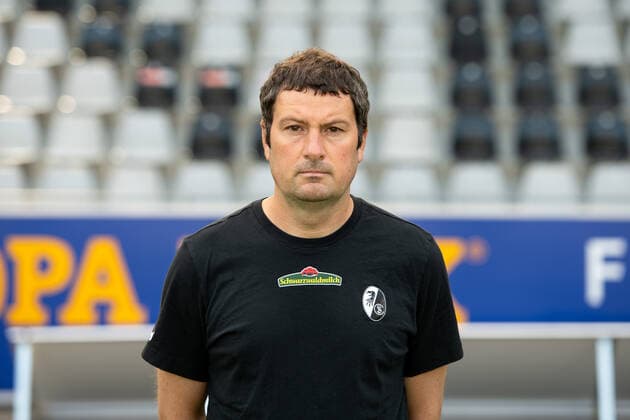 Andreas Kronenberg SC Freiburg, Goalkeeping Coach , GER, SC Freiburg, 29 07 2021, Media Day Fussball Bundesliga, Spielzeit 2021 2022 DFL REGULATIONS PROHIBIT ANY USE OF PHOTOGRAPHS AS IMAGE SEQUENCES AND OR uerthQUASI VIDEO GER, SC Freiburg, 29 07 2021, Media Day Fussball Bundesliga, Spielzeit 2021 2022 Freiburg Copyright: xEibnerxPressefotox EP_EER