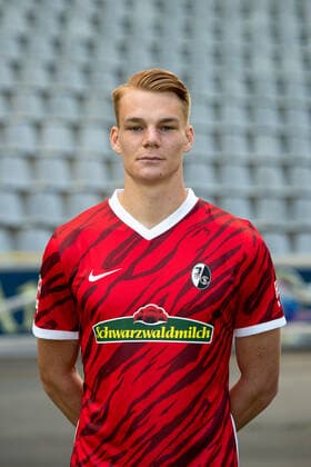 Philipp Lienhart SC Freiburg, 3 , GER, SC Freiburg, 29 07 2021, Media Day Fussball Bundesliga, Spielzeit 2021 2022 DFL REGULATIONS PROHIBIT ANY USE OF PHOTOGRAPHS AS IMAGE SEQUENCES AND OR uerthQUASI VIDEO GER, SC Freiburg, 29 07 2021, Media Day Fussball Bundesliga, Spielzeit 2021 2022 Freiburg Copyright: xEibnerxPressefotox EP_EER