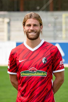 Lucas Hoeler SC Freiburg, 9 , GER, SC Freiburg, 29 07 2021, Media Day Fussball Bundesliga, Spielzeit 2021 2022 DFL REGULATIONS PROHIBIT ANY USE OF PHOTOGRAPHS AS IMAGE SEQUENCES AND OR uerthQUASI VIDEO GER, SC Freiburg, 29 07 2021, Media Day Fussball Bundesliga, Spielzeit 2021 2022 Freiburg Copyright: xEibnerxPressefotox EP_EER