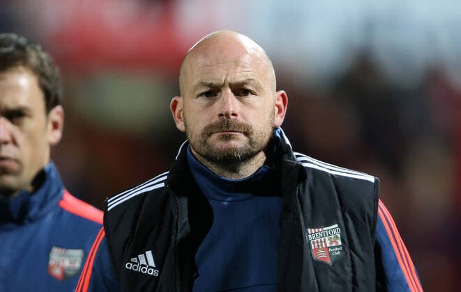 Fußball, Trainerhistorie Brentford FC von 1903 bis heute Mandatory Credit: Photo by Shutterstock (5331261a) Lee Carsley, Manager of Brentford FC .- Brentford v Queens Park Rangers. Sky Bet Championship at Griffin Park. 30.10.15. Picture by Jason Dawson Brentford v Queens Park Rangers (QPR), Sky Bet Championship Football, Griffin Park, London, Britain - 30 Oct 2015 Editorial use only. No merchandising. For Football images FA and Premier League restrictions apply inc. no internet mobile usage without FAPL license - for details contact Football Dataco Brentford v Queens Park Rangers (QPR), Sky Bet Championship Football, Griffin Park, London, Britain - 30 Oct 2015 Editorial use only. No merchandising. For Football images FA and Premier League restrictions apply inc. no internet mobile usage without FAPL license - for details contact Football Dataco Copyright: xShutterstockx 5331261a