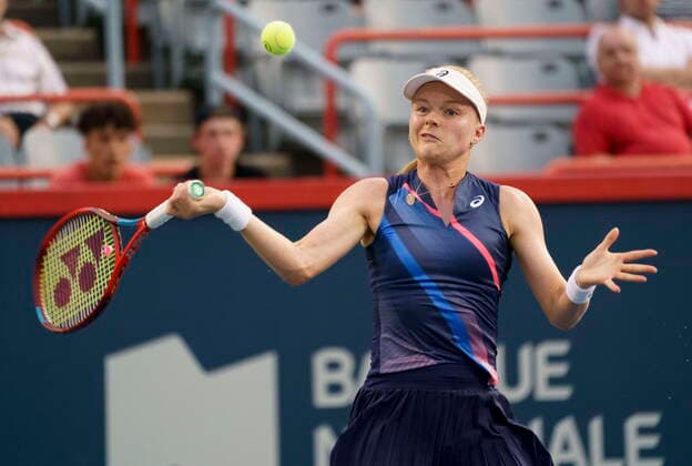 August 10, 2021, Montreal, PQ, Canada: Harriet Dart, of the United Kingdom, returns to Bianca Andreescu, of Canada, during second round of play at the National Bank Open women s tennis action in Montreal, Tuesday, Aug. 10, 2021. Harriet Dart - ZUMAc35_ 20210810_zaf_c35_146 Copyright: xPaulxChiassonx