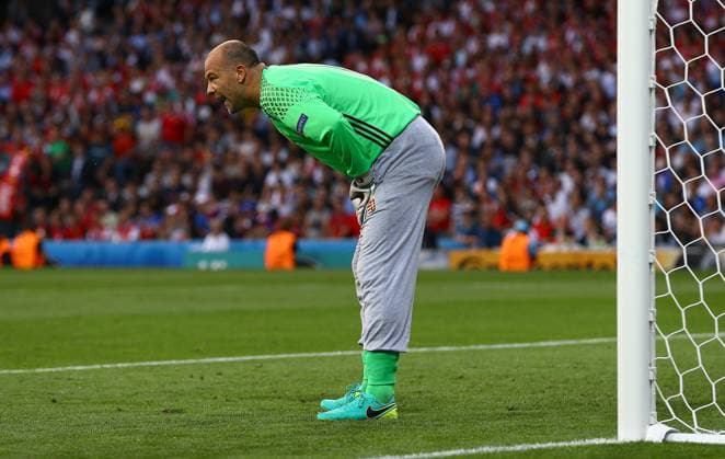 Mandatory Credit: Photo by Kieran Mcmanus BPI Shutterstock (5737077aj) Hungary goalkeeper Gabor Kiraly during the UEFA EURO, EM, Europameisterschaft,Fussball 2016 Round of 16 match between Hungary and Belgium played at Stadium de Toulouse, Toulouse, France on June 26th 2016 Football - UEFA European Championships 2016 Round of 16 Hungary v Belgium Stade de Toulouse, Toulouse, France - 26 Jun 2016 EDITORIAL USE ONLY No use with unauthorised audio, video, data, fixture lists, club league logos or live services. Online in-match use limited to 75 images, no video emulation. No use in betting, games or single club league player publications. Football - UEFA European Championships 2016 Round of 16 Hungary v Belgium Stade de Toulouse, Toulouse, France - 26 Jun 2016 EDITORIAL USE ONLY No use with unauthorised audio, video, data, fixture lists, club league logos or live services. Online in-match use limited to 75 images, no video emulation. No use in betting, games or single club league player publications. Copyright: xKieranxMcmanus BPI Shutterstockx 5737077aj