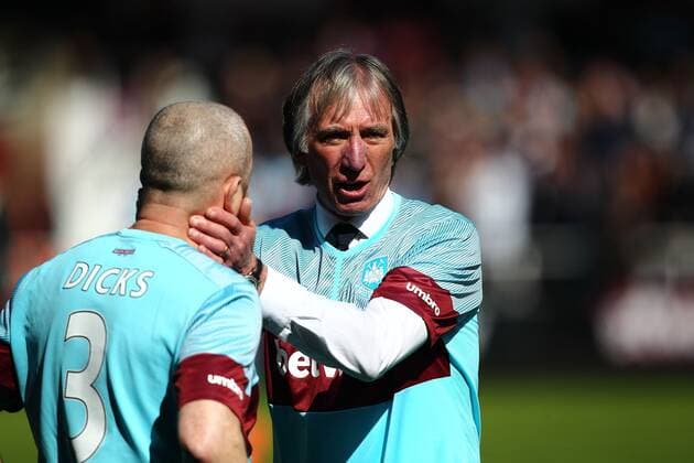 Mandatory Credit: Photo by Michael Zemanek BPI Shutterstock (5619542bu) Billy Bonds manager of West Ham United All-Stars during the Mark Noble Testimonial match between West Ham United and West Ham United All Stars played at Boleyn Ground , London on 28th March 2015 Football - Mark Noble Testimonial - West Ham United v West Ham United All-Stars Upton Park, Green St, Upton Park, London, United Kingdom - 28 Mar 2016 EDITORIAL USE ONLY No use with unauthorised audio, video, data, fixture lists, club league logos or live services. Online in-match use limited to 75 images, no video emulation. No use in betting, games or single club league player publications. Football - Mark Noble Testimonial - West Ham United v West Ham United All-Stars Upton Park, Green St, Upton Park, London, United Kingdom - 28 Mar 2016 EDITORIAL USE ONLY No use with unauthorised audio, video, data, fixture lists, club league logos or live services. Online in-match use limited to 75 images, no video emulation. No use in betting, games or single club league player publications. Copyright: xMichaelxZemanek BPI Shutterstockx 5619542bu