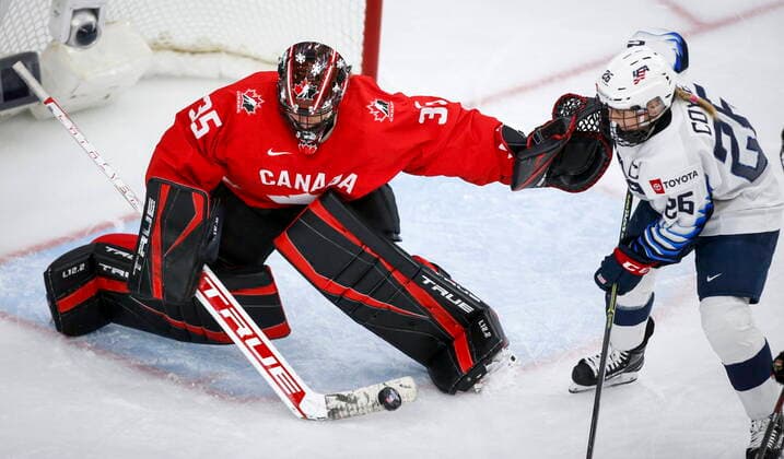 August 31, 2021, Calgary, ab, Canada: Canada s goalie Ann-Renee Desbiens, left, blocks a shot from Kendall Coyne Schofield, of the United States, during third period gold medal final IIHF Women s World Championship, WM, Weltmeisterschaft hockey action in Calgary, Tuesday, Aug. 31, 2021. Canada s goalie Ann-Renee Desbiens - ZUMAc35_ 20210831_zaf_c35_090 Copyright: xJeffxMcintoshx