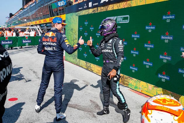 VERSTAPPEN Max (ned), Red Bull Racing Honda RB16B, HAMILTON Lewis (gbr), Mercedes AMG F1 GP W12 E Performance, portrait during the Formula 1 Heineken Dutch Grand Prix 2021, 13th round of the 2021 FIA Formula One World Championship, WM, Weltmeisterschaft from September 3 to 5, 2021 on the Circuit Zandvoort, in Zandvoort, Netherlands FORMULE 1 : Grand Prix des Pays-Bas - 04 09 2021 DPPI PANORAMIC _GO09463