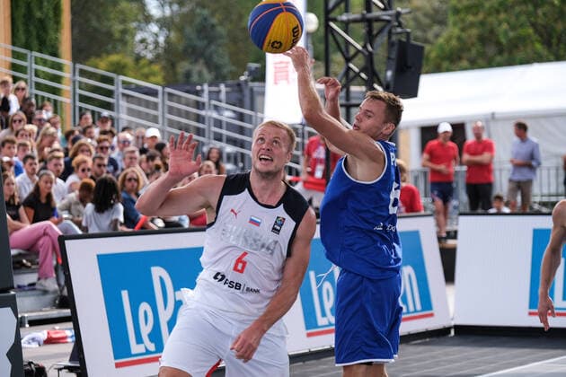 September 12, 2021, Paris, France: Paris, France, Paris, September 12, 2021, Boris Logachev (Russia) and Jaan Puidet (Estonia) in action during FIBA 3x3 Europe Cup 2021 - Basketball EuroCup Championship Basketball EuroCup Championship - FIBA 3x3 Europe Cup 2021, Paris, France - ZUMAl164 20210912_zsa_l164_202 Copyright: xDavidexDixLallax