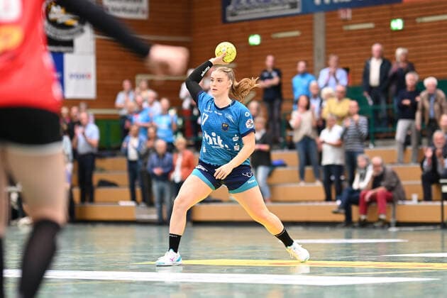 Handball I Women I Season 2021 2022 I 1 HBF I 3 Matchday I Buxtehuder SV SV Union Halle Neustadt I 19 09 2021 Charlotte Kaehr 17, Buxtehuder Sportverein Copyright: xBEAUTIFULxSPORTS Schlikisx