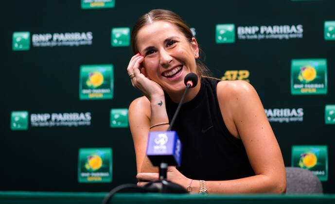 Mandatory Credit: Photo by Rob Prange Shutterstock (12524558as) Belinda Bencic of Switzerland talks to the media ahead of the 2021 BNP Paribas Open WTA, Tennis Damen 1000 tennis tournament BNP Paribas Open, Tennis, Day 1, Indian Wells Tennis Garden, California, USA - 06 Oct 2021 BNP Paribas Open, Tennis, Day 1, Indian Wells Tennis Garden, California, USA - 06 Oct 2021 Copyright: xRobxPrange Shutterstockx 12524558as