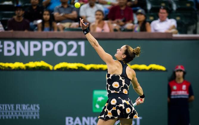 Mandatory Credit: Photo by Rob Prange Shutterstock (12524631dj) Maria Sakkari of Greece in action during the second round at the 2021 BNP Paribas Open WTA, Tennis Damen 1000 tennis tournament BNP Paribas Open, Tennis, Day 4, Indian Wells Tennis Garden, California, USA - 09 Oct 2021 BNP Paribas Open, Tennis, Day 4, Indian Wells Tennis Garden, California, USA - 09 Oct 2021 Copyright: xRobxPrange Shutterstockx 12524631dj