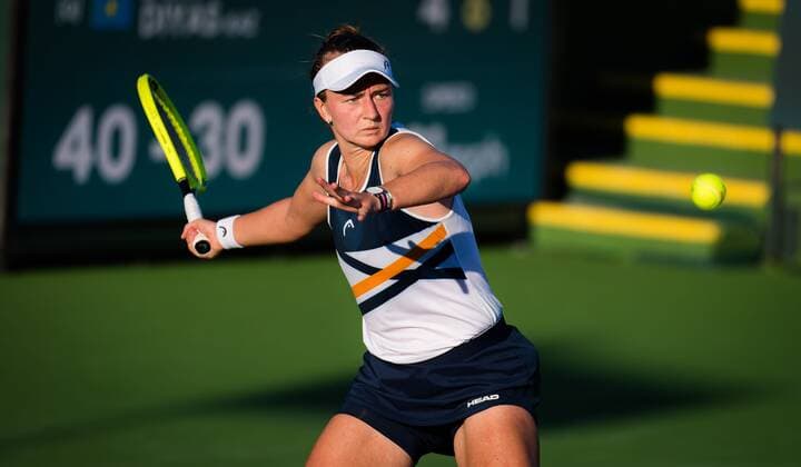 Mandatory Credit: Photo by Rob Prange Shutterstock (12524631fq) Barbora Krejcikova of the Czech Republic in action during the second round at the 2021 BNP Paribas Open WTA, Tennis Damen 1000 tennis tournament BNP Paribas Open, Tennis, Day 4, Indian Wells Tennis Garden, California, USA - 09 Oct 2021 BNP Paribas Open, Tennis, Day 4, Indian Wells Tennis Garden, California, USA - 09 Oct 2021 Copyright: xRobxPrange Shutterstockx 12524631fq