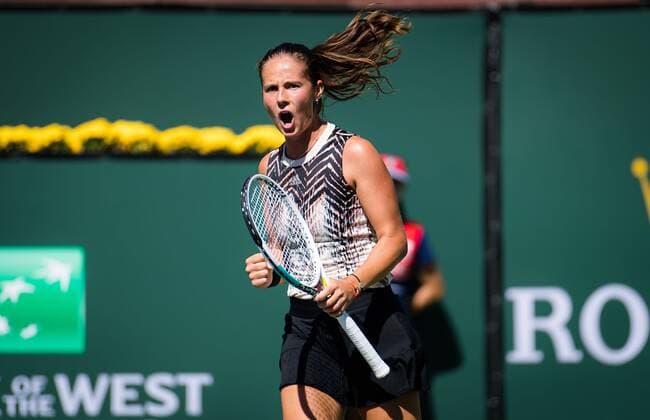 Mandatory Credit: Photo by Rob Prange Shutterstock (12524633c) Daria Kasatkina of Russia in action during the third round at the 2021 BNP Paribas Open WTA, Tennis Damen 1000 tennis tournament BNP Paribas Open, Tennis, Day 6, Indian Wells Tennis Garden, California, USA - 11 Oct 2021 BNP Paribas Open, Tennis, Day 6, Indian Wells Tennis Garden, California, USA - 11 Oct 2021 Copyright: xRobxPrange Shutterstockx 12524633c