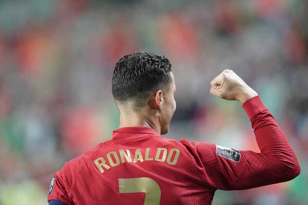 Football World Cup Qualification 2021 2022 12 10 2021, football international, international match, World Cup Qualification, Qatar 2022 Qatar 2022 2021 2022, Group A, Matchday 8, Portugal, Faro, Algarve, Portugal POR Luxembourg LUX vl Ronaldo, Cristiano Ronaldo, CR7 POR, Portugal 7 cheers, rejoices, shows emotions, celebrates, shows emotions 1 0