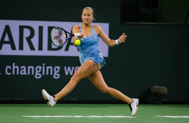Mandatory Credit: Photo by Rob Prange Shutterstock (12524636ax) Shelby Rogers of the United States in action during the quarter-finals of the 2021 BNP Paribas Open WTA, Tennis Damen 1000 tennis tournament BNP Paribas Open, Tennis, Day 8, Indian Wells Tennis Garden, California, USA - 13 Oct 2021 BNP Paribas Open, Tennis, Day 8, Indian Wells Tennis Garden, California, USA - 13 Oct 2021 Copyright: xRobxPrange Shutterstockx 12524636ax