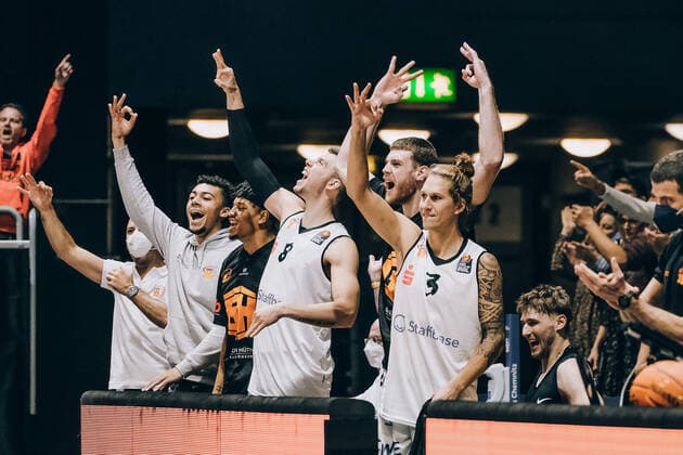 Niners Chemnitz vs Ratiopharm Ulm, Basketball, Bundesliga, BBL, easycredit BBL, Spieltag 5, Spielzeit 2021 2022, 24 10 2021, Niners Chemnitz vs Ratiopharm Ulm, Basketball, Bundesliga, BBL, easycredit BBL, Spieltag 5, Spielzeit 2021 2022, 24 10 2021, Foto EIBNER Thorsten Ochs Chemnitz Copyright: xEibner-Pressefoto ThorstenxOchsx EP_TOS