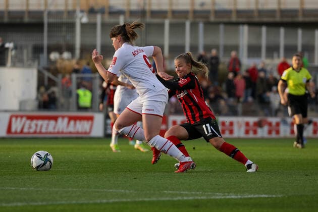 Kristin Koegel Bayer04 Leverkusen, 11 and Daria Collas 1 FC Koeln, 09 Bayer 04 Leverkusen vs 1 FC Koeln, Football, 2 Women Bundesliga, Matchday 7, Season 2021 2022, 07 11 2021, Bayer 04 Leverkusen vs 1 FC Koeln, Football, 2 Women Bundesliga, Matchday 7, Season 2021 2022, 07 11 2021 Copyright: xEibner-Pressefoto SaraxRoustax EP_SRA