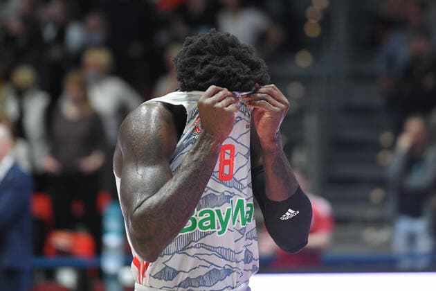 Othello Hunter FC Bayern Muenchen Basketball voellig frustriert, Niners Chemnitz vs FC Bayern Muenchen, 14 11 2021, BBL Pokal, Quarterfinals, GER, Season 2021 2022 Niners Chemnitz vs FC Bayern Muenchen, 14 11 2021, BBL Pokal, Quarterfinals, GER, Season 2021 2022 Chemnitz Copyright: xBertxHarzer xEibner-xPressefotox