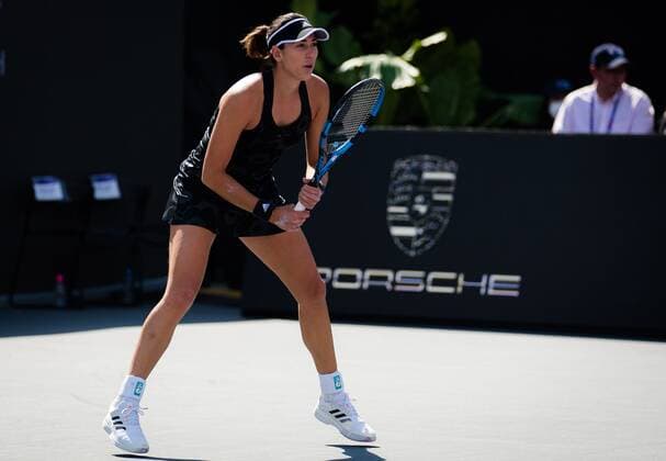Tennis, WTA Finals in Guadalajara, Garbine Muguruza - Paula Badosa Mandatory Credit: Photo by Rob Prange Shutterstock (12596815j) Garbine Muguruza of Spain in action during the semi-final at the 2021 Akron WTA, Tennis Damen Finals Guadalajara WTA tennis tournament Akron WTA Finals, Day 7, Tennis, Panamerican Tennis Center Guadalajara, Mexico - 16 Nov 2021 Akron WTA Finals, Day 7, Tennis, Panamerican Tennis Center Guadalajara, Mexico - 16 Nov 2021 Copyright: xRobxPrange Shutterstockx 12596815j