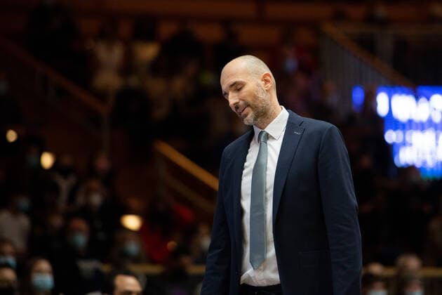 Slaven Rimac FC Bayern Muenchen, coach unhappy, GER, HAKRO Merlins Crailsheim vs FC Bayern Muenchen Basketball, 26 12 2021, 13 matchday easycredit Basketball Bundesliga, season 2021 2022 GER, HAKRO Merlins Crailsheim vs FC Bayern Muenchen Basketball, 26 12 2021, 13 matchday easycredit Basketball Bundesliga, season 2021 2022 Crailsheim Copyright: xEibner MichaelxMemmlerx EP_MMR