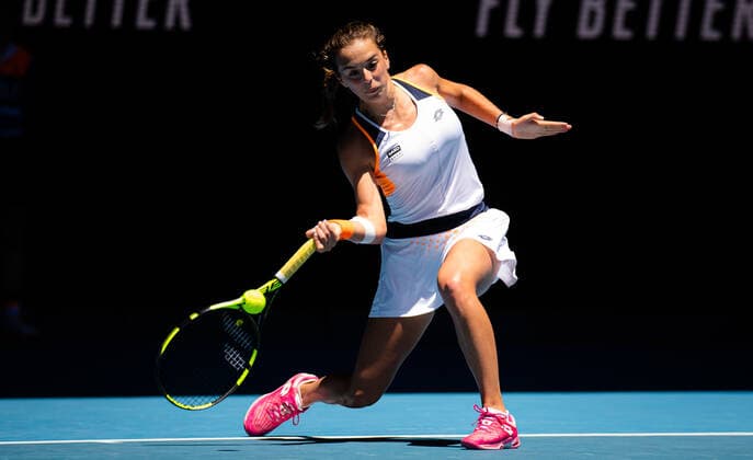 Mandatory Credit: Photo by Rob Prange Shutterstock (12763713k) Lucia Bronzetti of Italy in action during the second round of the 2022 Australian Open Grand Slam tennis tournament Australian Open, Day Three, Tennis, Melbourne Park, Melbourne, Australia - 19 Jan 2022 Australian Open, Day Three, Tennis, Melbourne Park, Melbourne, Australia - 19 Jan 2022 Copyright: xRobxPrange Shutterstockx 12763713k