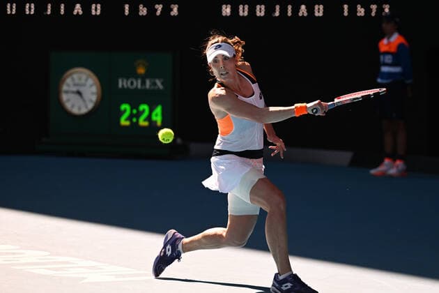 Mandatory Credit: Photo by James Gourley Shutterstock (12765100cl) Alize Cornet during her fourth round match Australian Open, Day Eight, Tennis, Melbourne Park, Melbourne, Australia - 24 Jan 2022 Australian Open, Day Eight, Tennis, Melbourne Park, Melbourne, Australia - 24 Jan 2022 Copyright: xJamesxGourley Shutterstockx 12765100cl