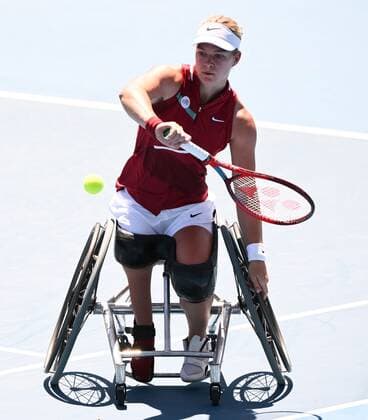 Mandatory Credit: Photo by James Gourley Shutterstock (12773752an) Lucy Shuker in Women s Wheelchair Singles semi final action Australian Open, Day Nine, Tennis, Melbourne Park, Melbourne, Australia - 25 Jan 2022 Australian Open, Day Nine, Tennis, Melbourne Park, Melbourne, Australia - 25 Jan 2022 Copyright: xJamesxGourley Shutterstockx 12773752an