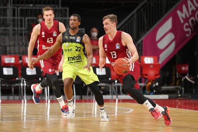 Andreas Obst Bayern Basketball, 13 on the ball GER, FC Bayern Basketball vs medi bayreuth, 1 Bundesliga, season 2021 2022, 30 01 2022, GER, FC Bayern Basketball vs medi bayreuth, 1 Bundesliga, season 2021 2022, 30 01 2022, Munich Copyright: xEIBNER MarcelxEngelbrechtx EP_EER