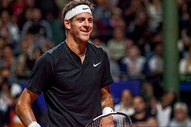 February 8, 2022, Ciudad Auto³noma Buenos Aires, Capital Ferderal, Argentina: After 965 days of inactivity and four operations, the Argentine tennis player, former number 3 in the world, .champion of the Davis Cup in 2016, of the United States Open in 2009 and double Olympic medalist (silver in .Rio de Janeiro 2016 and bronze in London 2012) Juan MartoÂn Del Potro, lost in his debut at the Argentine Open .against his compatriot and friend Federico Delbonis 6-1 and 6-3..Although he avoided announcing his definitive retirement on his comeback, in the first round of the ATP, Tennis Herren 250 .in Argentina at the Lawn Tennis Club and on the verge of inconsolable tears, Del Potro said goodbye to some .5,000 fans who cheered and cheered him on. Ciudad Autonoma Buenos Aires Argentina - ZUMAa179 0150278350st Copyright: xRobertoxAlmeidaxAveledox