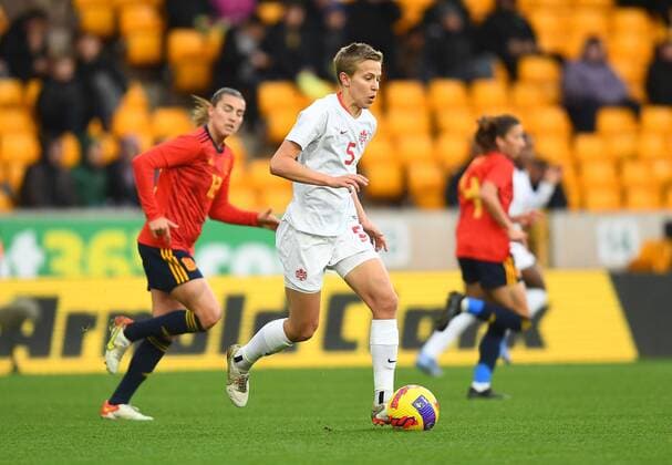 Mandatory Credit: Photo by Anna Gowthorpe Shutterstock (12819430bb) Quinn of Canada Spain Women v Canada Women, Arnold Clark Cup 2022, Football, Molineux, Wolverhampton, UK - 23 Feb 2022 EDITORIAL USE ONLY No use with unauthorised audio, video, data, fixture lists, club league logos or live services. Online in-match use limited to 120 images, no video emulation. No use in betting, games or single club league player publications. Spain Women v Canada Women, Arnold Clark Cup 2022, Football, Molineux, Wolverhampton, UK - 23 Feb 2022 EDITORIAL USE ONLY No use with unauthorised audio, video, data, fixture lists, club league logos or live services. Online in-match use limited to 120 images, no video emulation. No use in betting, games or single club league player publications. Copyright: xAnnaxGowthorpe Shutterstockx 12819430bb