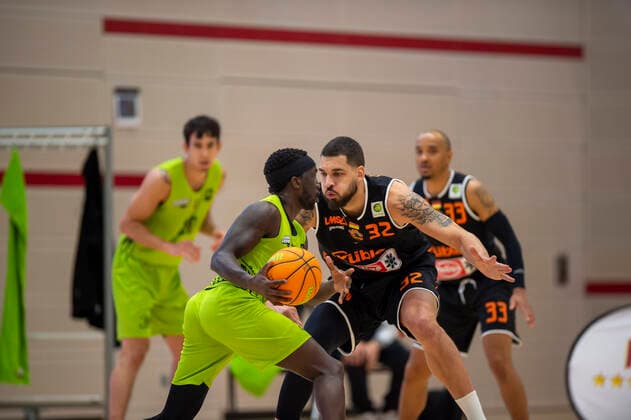 GER, Basketball, Barmer 2 Bundesliga Pro A, Matchday 28, Ehingen Urspring vs WiHa Panthers Villingen Schwenningen, 06 03 2022, GER, Basketball, Barmer 2 Bundesliga Pro A, Matchday 28, Ehingen Urspring vs WiHa Panthers Villingen Schwenningen, 06 03 2022 Ehingen Copyright: xEibner-Pressefotox EP_FWF