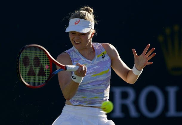 Mandatory Credit: Photo by Ella Ling Shutterstock (12844917bd) Harriet Dart of GBR in action BNP Paribas Open, Tennis, Day 3, Indian Wells Tennis Garden, California, USA - 11 Mar 2022 BNP Paribas Open, Tennis, Day 3, Indian Wells Tennis Garden, California, USA - 11 Mar 2022 Copyright: xEllaxLing Shutterstockx 12844917bd