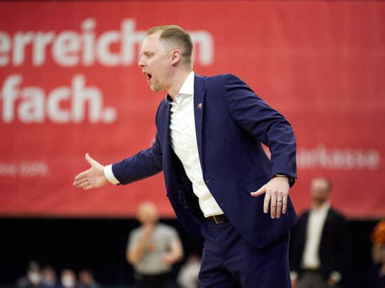 Christian Held Rostock Seawolves head coach, coach, coach Rostock Seawolves vs Team Ehingen Urspring, 2 Barmer Basketball Bundesliga, ProA, season 2021 2022, 29 match day, 13 03 2022 Rostock Seawolves vs Team Ehingen Urspring, 2 Barmer Basketball Bundesliga, ProA, season 2021 2022, 29 match day, 13 03 2022 Rostock Copyright: xStephaniexZerbe xEibner-Pressefotox EP_SZE